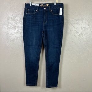 Seven 7 Women’s  Tomy Less Skinny Jean‎ Size 16